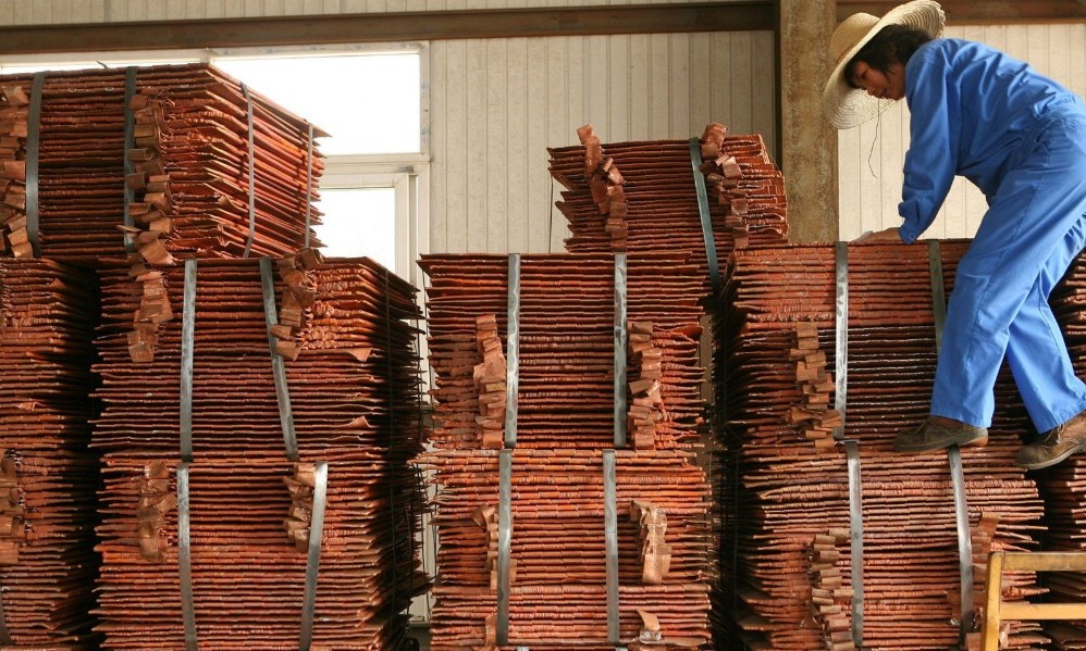 El mayor productor de cobre en China suspenderá sus operaciones por al menos una semana