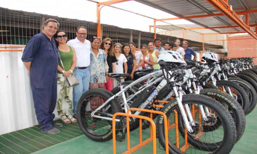 Centro de formación de Antofagasta recibió bicicletas eléctricas 