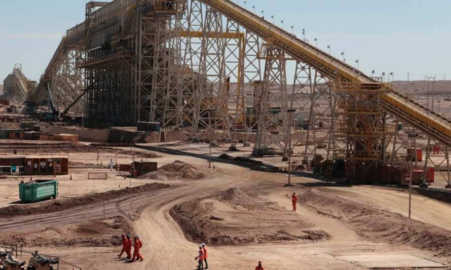 Antofagasta Minerals y AIA firmaron acuerdo SICEP