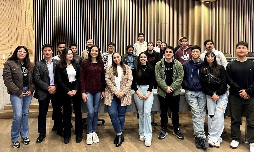 Reporte Minero realizó charla sobre Estrategia Nacional de Litio en la Universidad de Chile