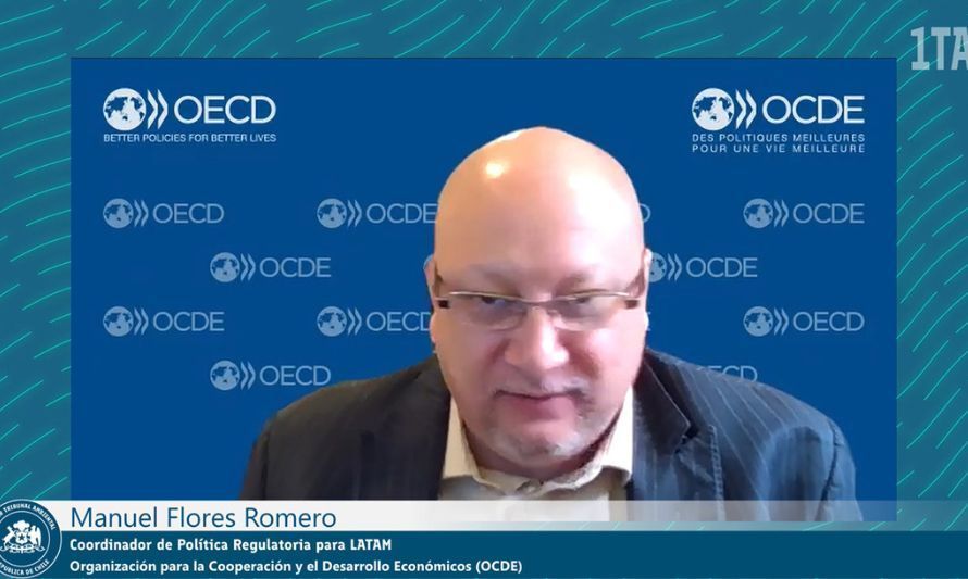 Experto OCDE explica la importancia de mejorar la regulación para promover el crecimiento