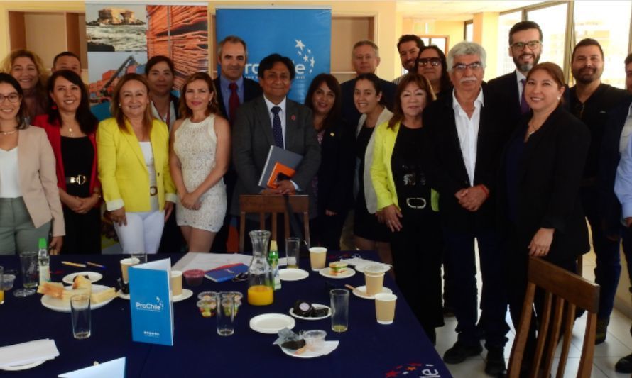 Empresas de Antofagasta sacan cuentas positivas en desayuno con ProChile