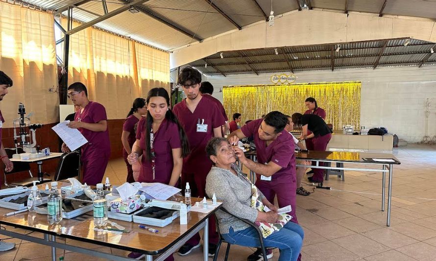 Codelco Andina y la PUCV realizaron operativo médico