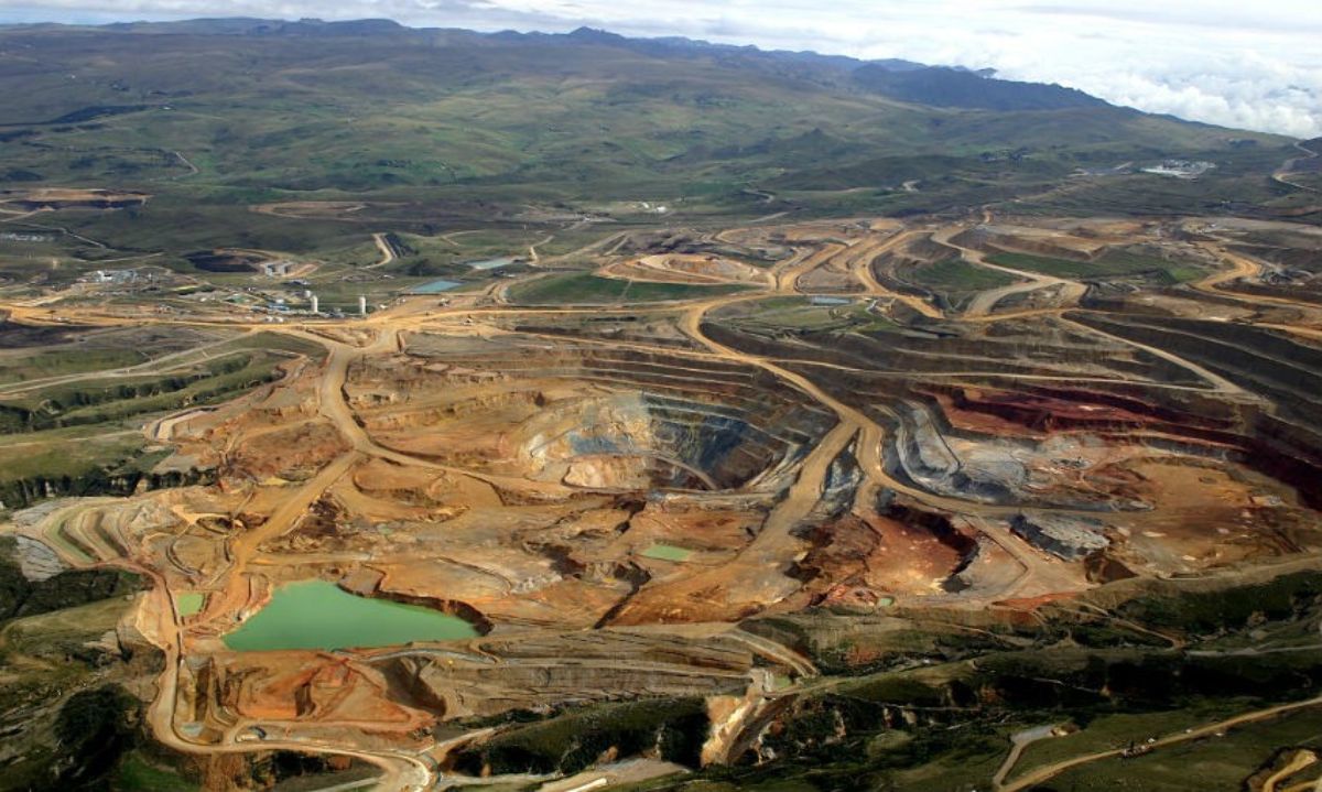 Perú evalúa mecanismos que ayuden a acelerar los procedimientos de la formalización minera a pequeña escala