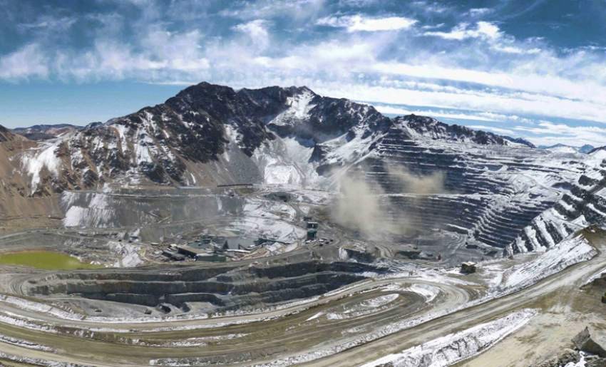 Anglo American desvinculó a 180 trabajadores y supervisores en mina Los Bronces