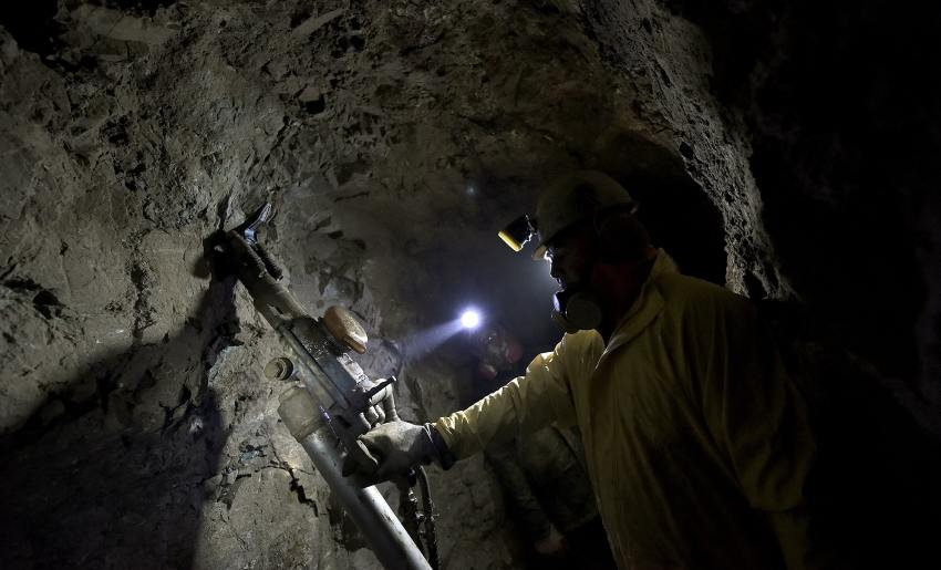 Gobierno destinó más $2.800 millones para apoyar pequeña minería