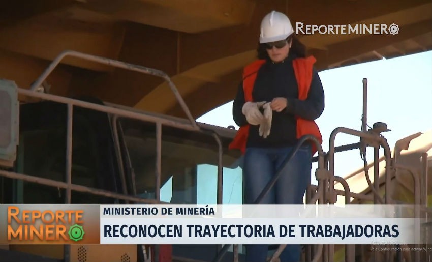 [VIDEO] Ministerio de Minería reconoció trayectoria de trabajadoras