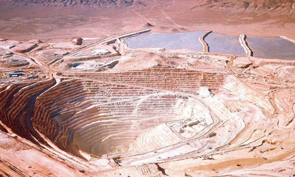 Sindicato de Escondida evalúa abandonar la Federación Minera de Chile previo a negociación colectiva