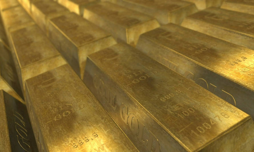 Oro supera la barrera de US$ 1.900 la onza y logra registro histórico