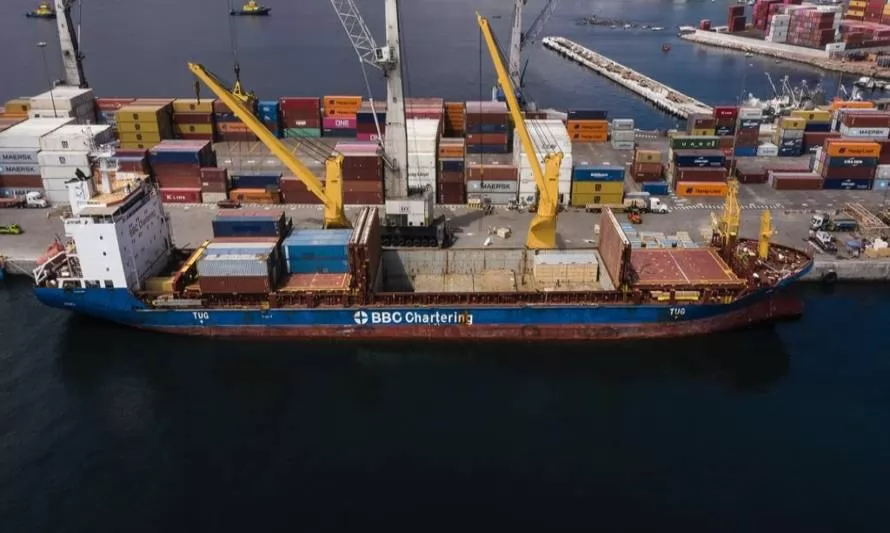 Collahuasi activa transferencia de carga a través del Puerto de Iquique para habilitación de molino 