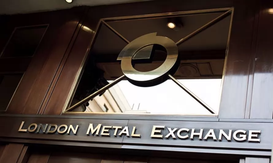 Presidenta de London Metal Exchange renunciará a su cargo