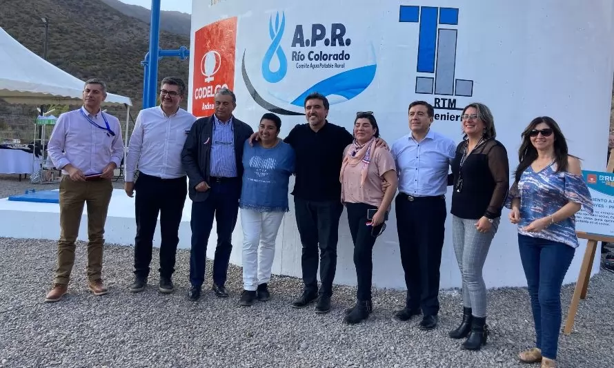 Codelco Andina entrega acceso permanente al agua potable a familias del sector Primera Quebrada