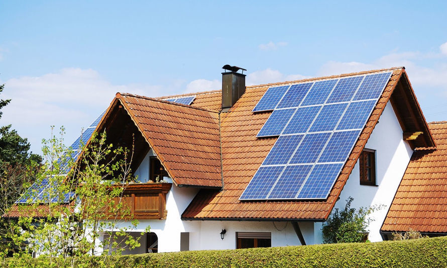 Cómo realizar correctamente el mantenimiento de paneles solares 