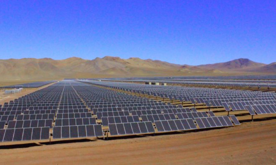 Primer semestre de 2023: El 69% de la energía en Atacama es generada por fuentes renovables