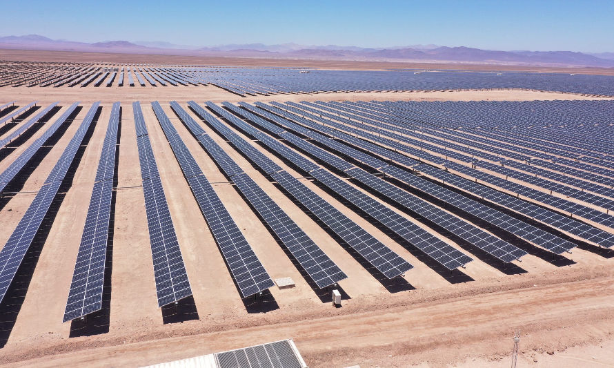 Opdenergy ingresa a evaluación ambiental parque fotovoltaico por más de US$200 millones en Atacama