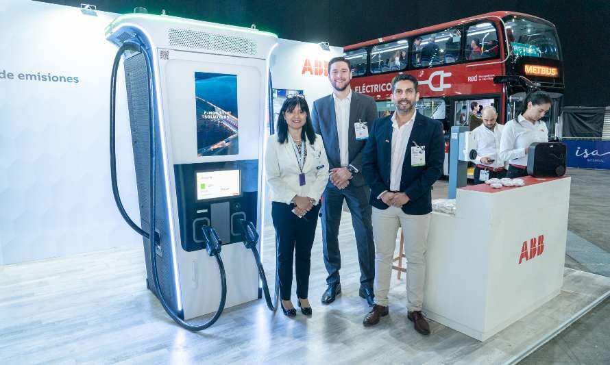 ABB en Chile exhibe sus últimas tecnologías para la electromovilidad en Experiencia E