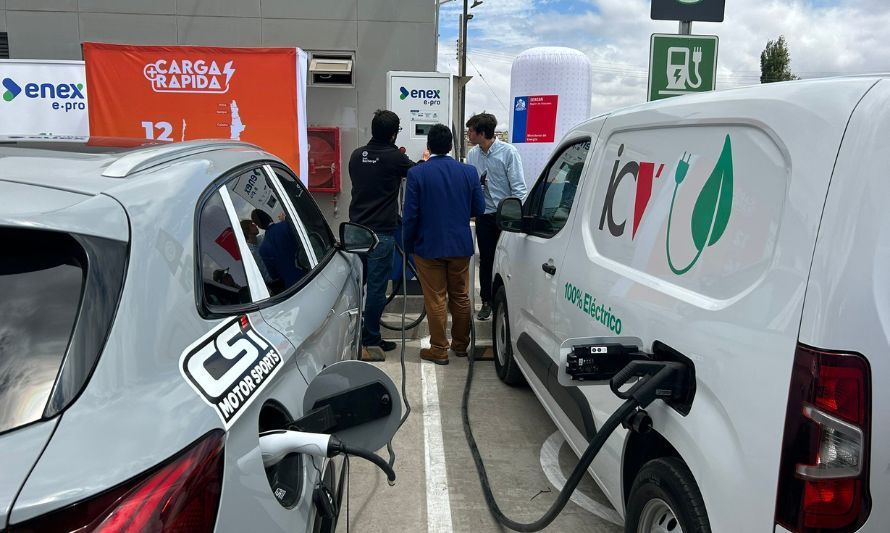 Inauguran primer cargador rápido de acceso público para vehículos eléctricos de la región de Atacama