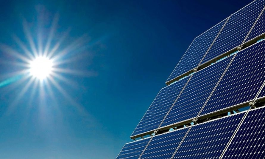 Argentina inaugura 3 mini redes solares para comunidades originarias de Jujuy