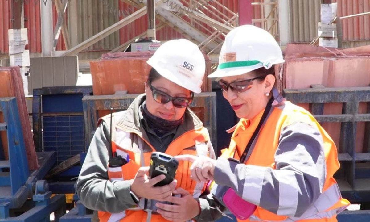Gabriela Mistral implementa dispositivo tecnológico que permitirá mejorar la calidad de sus cátodos de cobre 