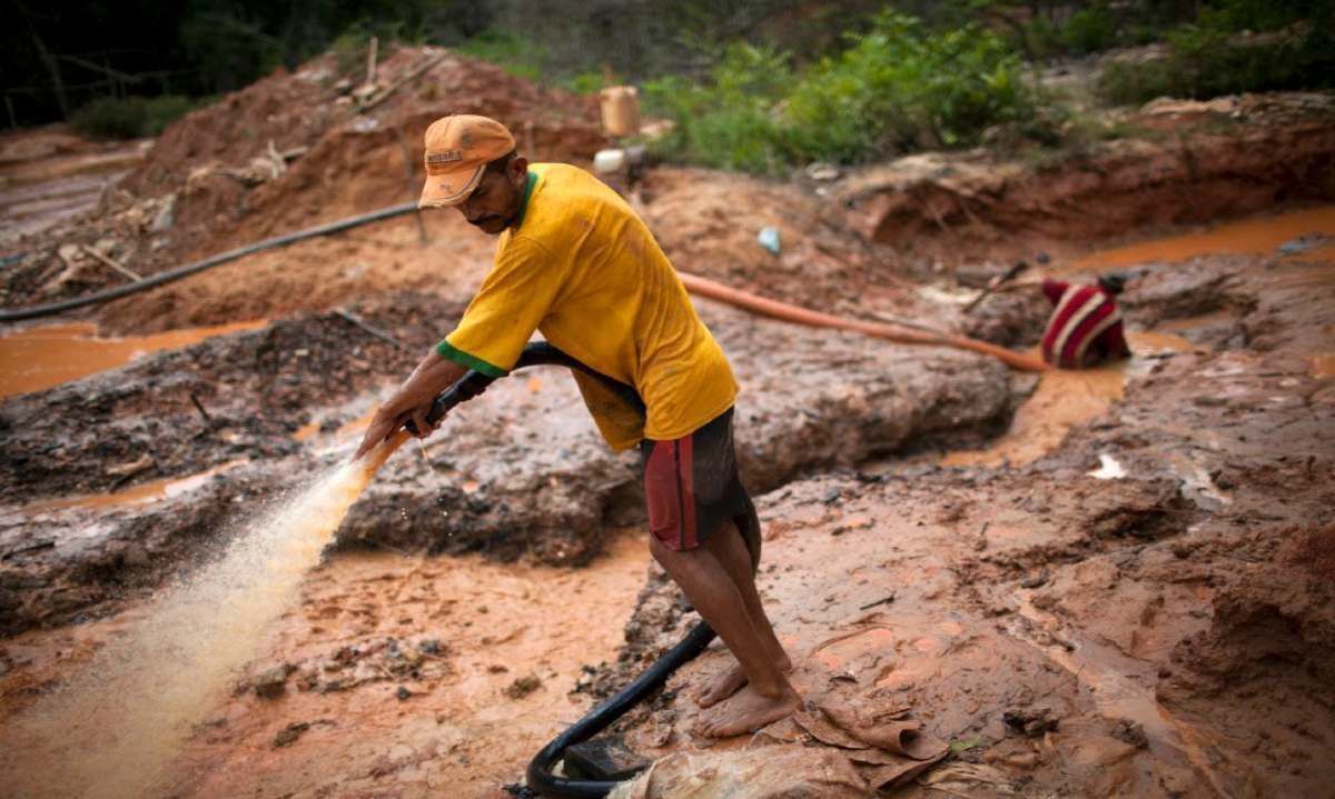 Venezuela: Derrumbe en mina de oro Bulla Loca deja al menos 16 muertos