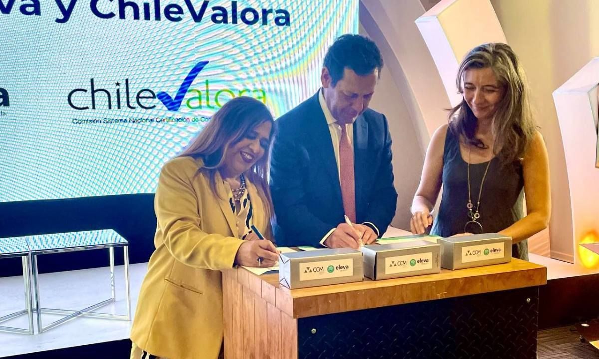 ChileValora y Alianza CCM-Eleva colaborarán para fomentar la certificación de competencias en liceos técnicos