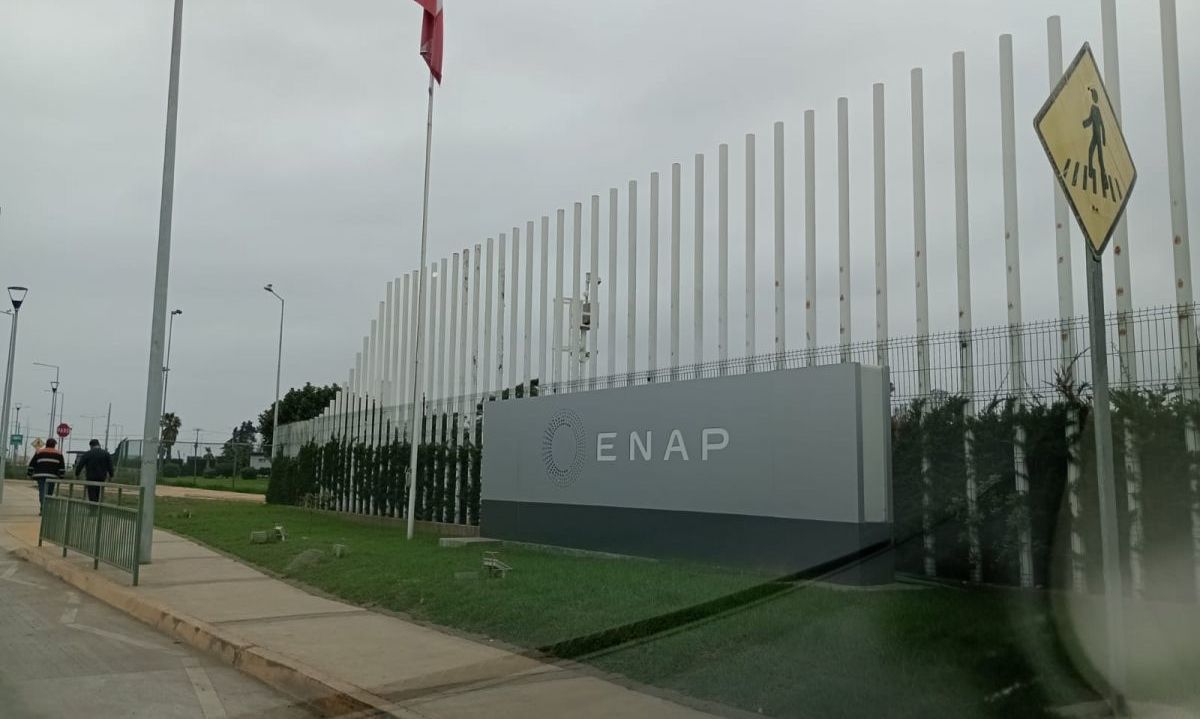 ENAP recibe multa de $322 millones por incumplir plan de descontaminación en Quinteros 
