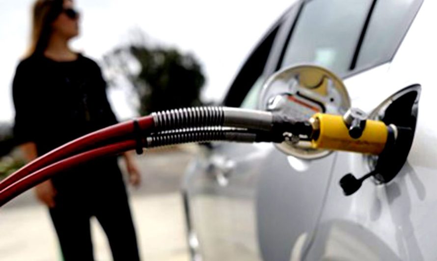 Gobierno autorizó conversión de vehículos particulares a gas