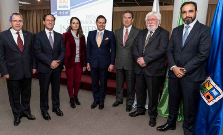 Antofagasta Minerals recibe “Premio Centenario” de Universidad de Antofagasta