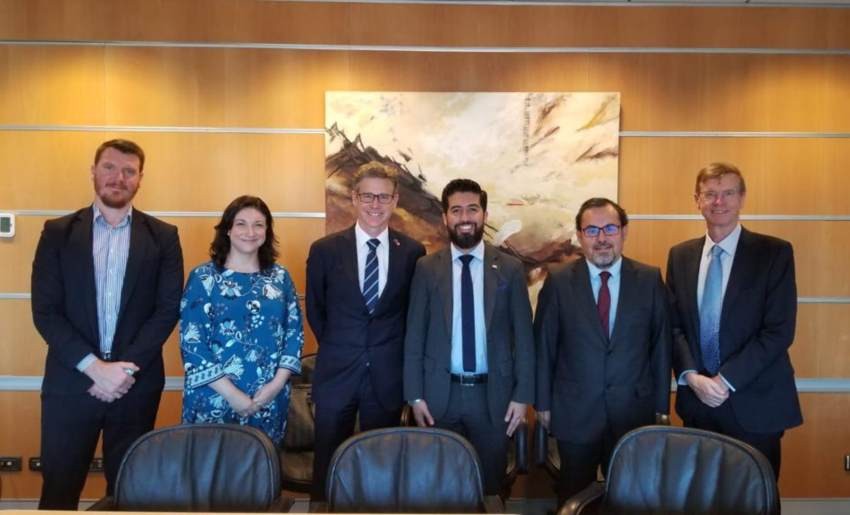 Intendente se reunió con embajador de Australia para posicionar a la región de Antofagasta