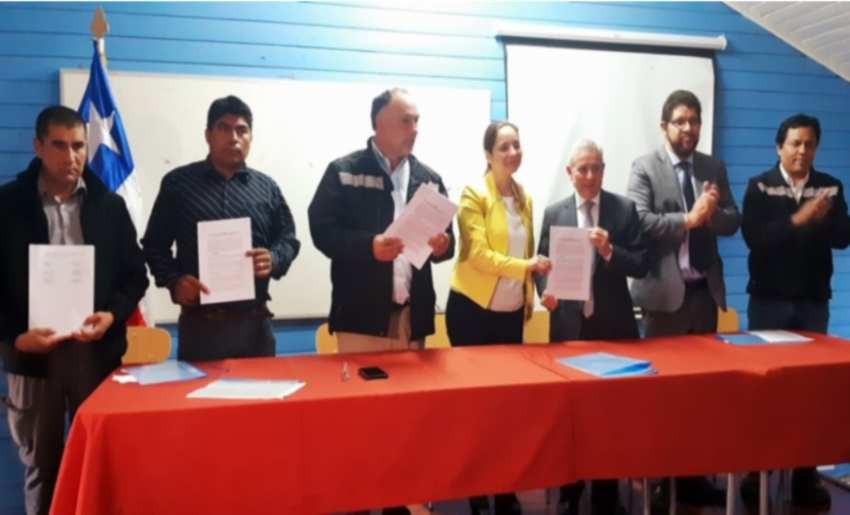 Vecinos de Salamanca firman acuerdo con Minera Los Pelambres