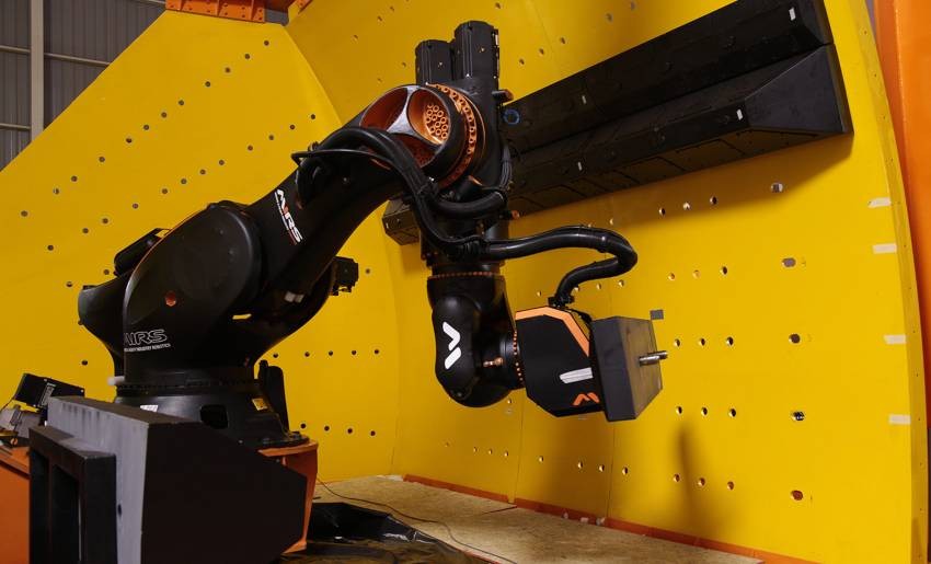 Diseñan en Chile los primeros sistemas robóticos para el cambio de revestimiento de molinos