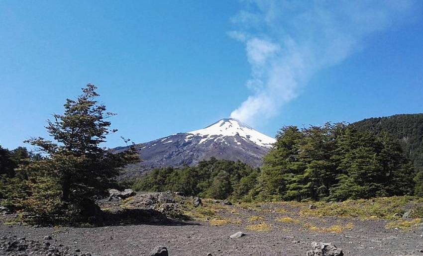 Sernageomin declaró en Alerta Técnica naranja al volcán Villarrica