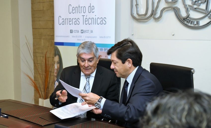 Alianza entre CCT-UA y CEIM potenciará enseñanza TP en región de Antofagasta