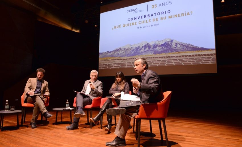 Mundo político discutió sobre ¿Qué quiere Chile de su minería? en Conversatorio Cesco